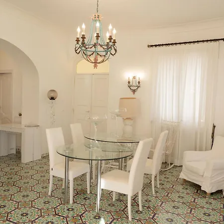 San Francesco Garden Villa *