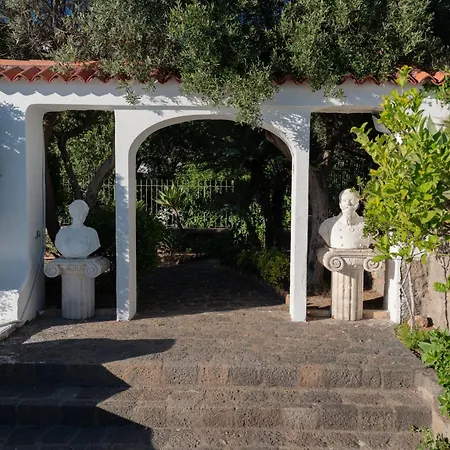 San Francesco Garden Villa